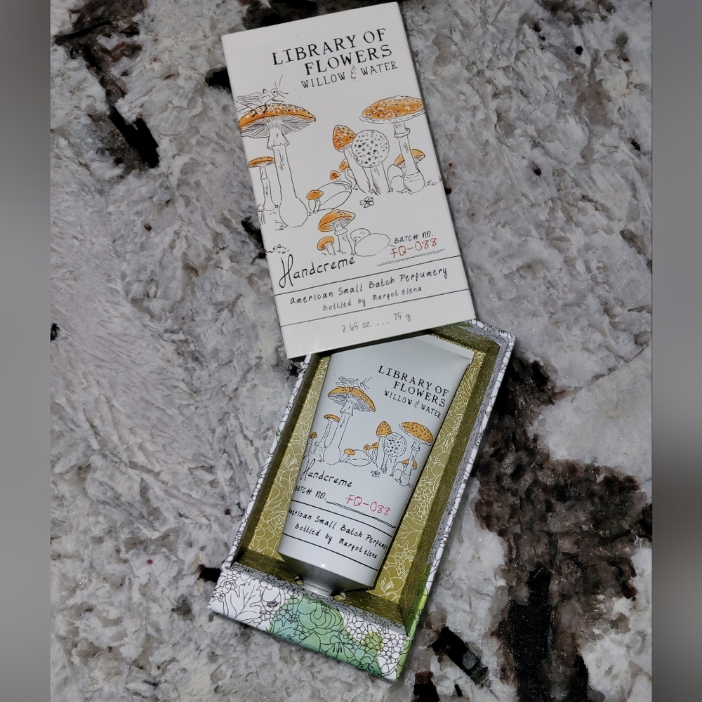 Willow & Water 🍄💧 Library of Flowers handcream